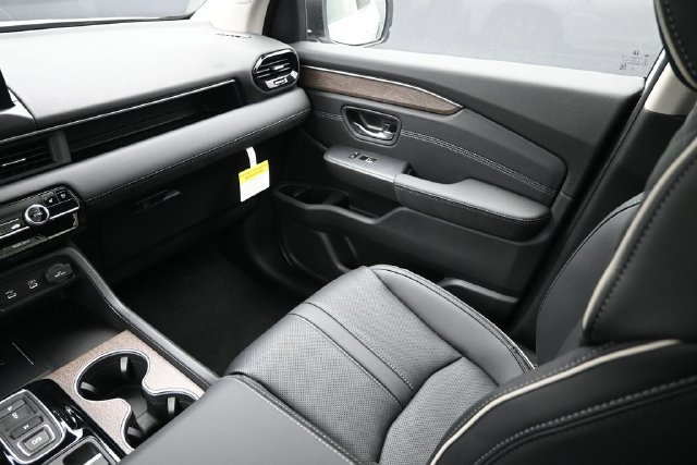 New 2026 Honda Pilot Elite image 11