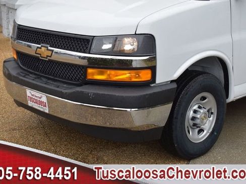 New 2025 Chevrolet Express 3500 w/ Power Convenience Package RWD image 28