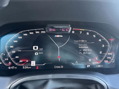 Used 2022 BMW M4 xDrive Competition image 9