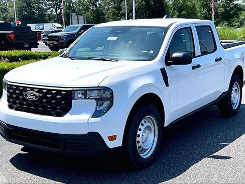 New 2025 Ford Maverick XL w/ Equipment Group 101A AWD/4WD image 2