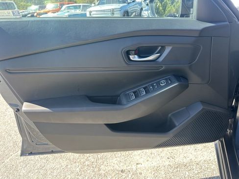 Used 2024 Honda Accord EX image 25