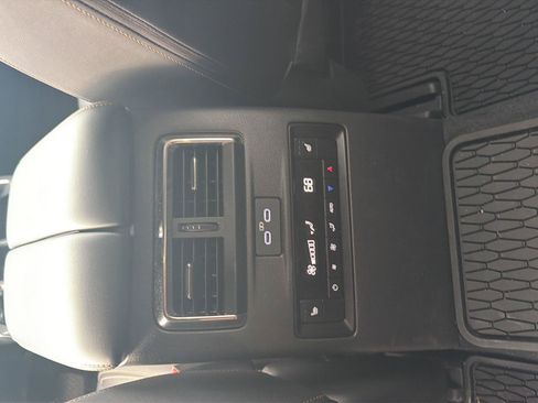 Used 2025 MAZDA CX-90 Plug-In Hybrid w/ Premium Plus AWD/4WD image 16