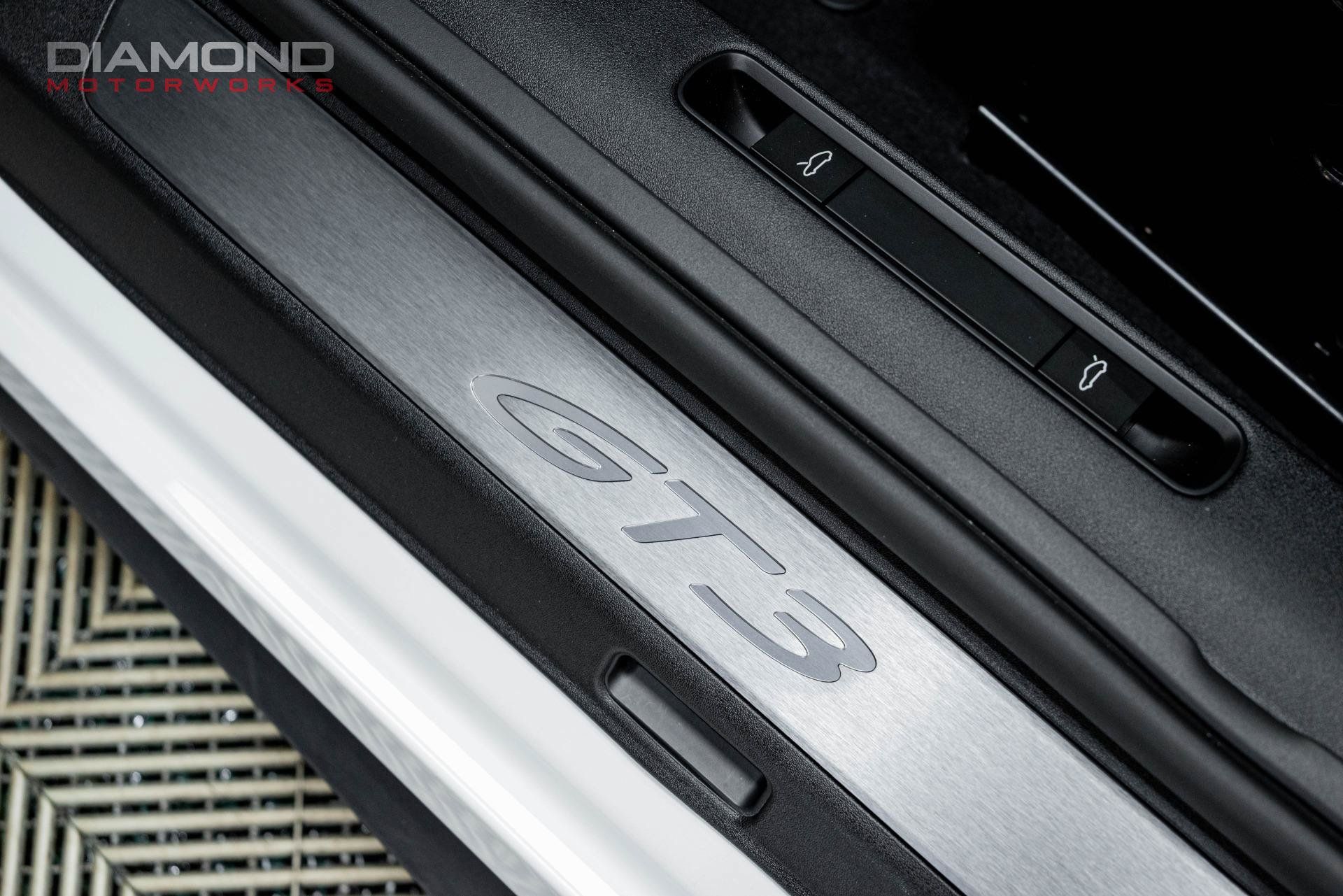 Used 2022 Porsche 911 GT3 RWD image 86