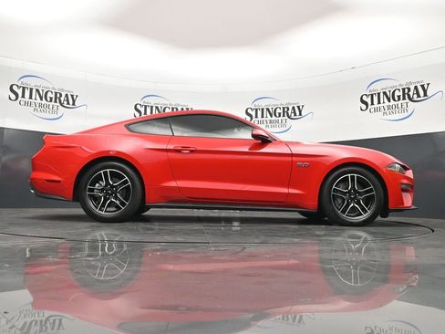 Used 2022 Ford Mustang GT Premium w/ Equipment Group 401A RWD image 33
