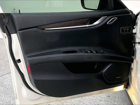 Used 2019 Maserati Ghibli S Q4 image 23