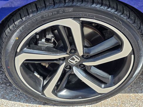 Used 2018 Honda Accord Sport image 38