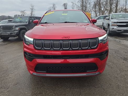 Used 2022 Jeep Compass Limited w/ (RED) Package image 10