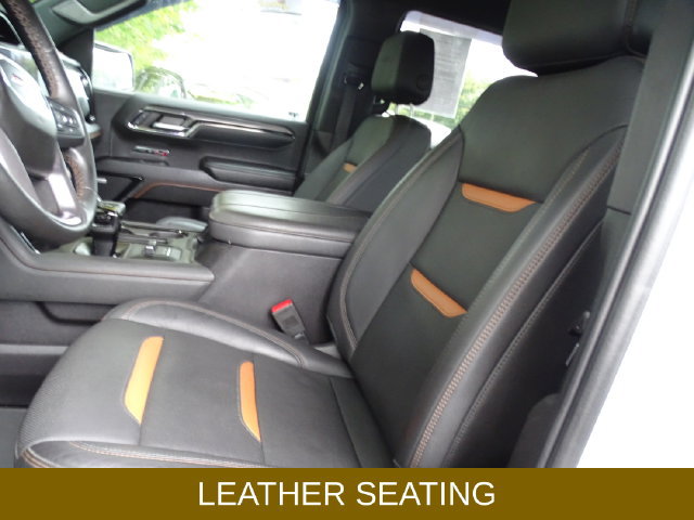 Used 2024 GMC Sierra 1500 AT4 w/ Technology Package AWD/4WD image 2