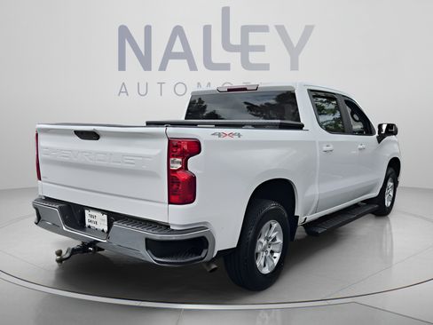 Used 2021 Chevrolet Silverado 1500 LT AWD/4WD image 6
