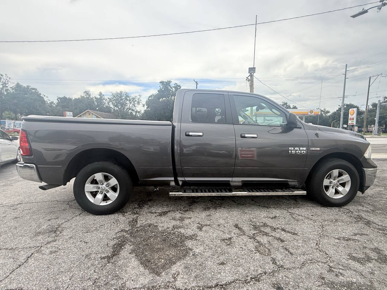 Used 2016 RAM 1500 Classic SLT RWD image 8