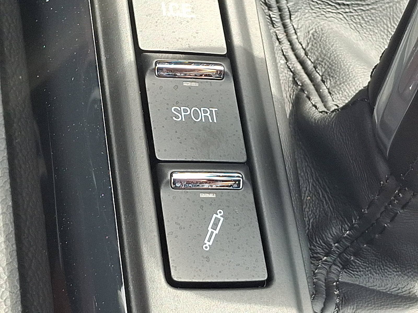 Certified 2023 Maserati Quattroporte Modena Q4 AWD/4WD image 42