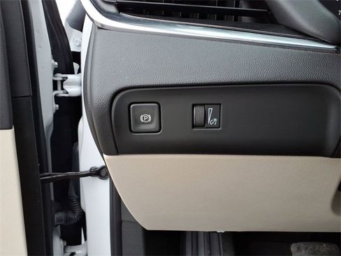 Certified 2023 Buick Enclave Essence w/ Experience Buick Package image 18