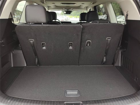 Used 2024 Kia Telluride S w/ S Sunroof Package FWD image 6