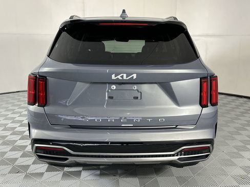 Used 2022 Kia Sorento SX image 7