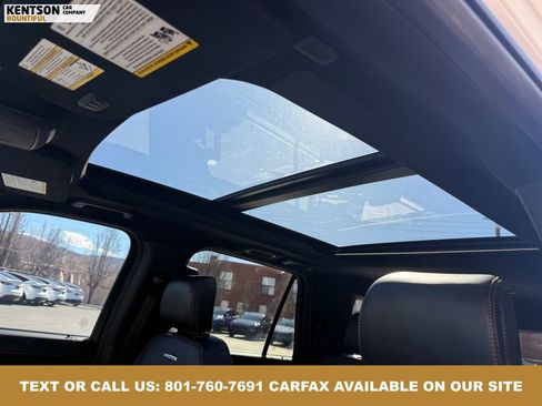 Used 2024 Ford Expedition Platinum image 29