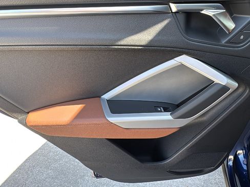 New 2025 Audi Q3 2.0T Premium image 16