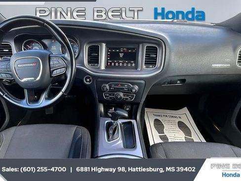 Used 2022 Dodge Charger SXT image 13