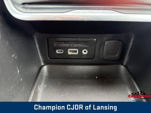 Used 2020 GMC Terrain SLT image 38