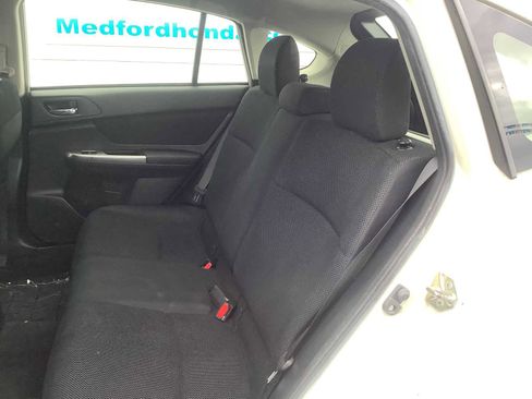 Used 2016 Subaru Impreza 2.0i Premium image 13