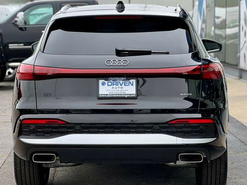 Used 2025 Audi Q5 Premium w/ Convenience Package AWD/4WD image 4