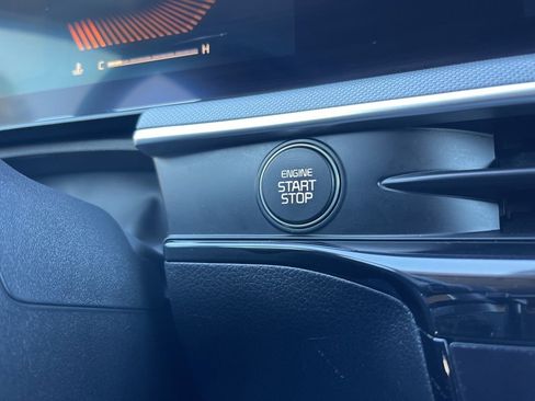 Used 2025 Kia K5 LXS image 14