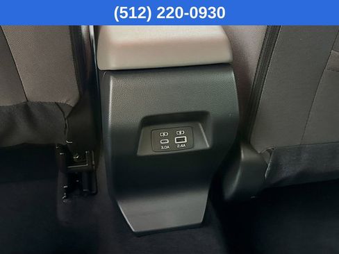 Used 2025 Subaru Crosstrek 2.0i Premium image 30