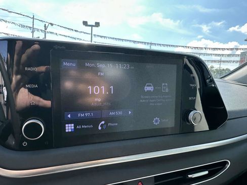 Used 2023 Hyundai Sonata SE w/ Cargo Package image 23