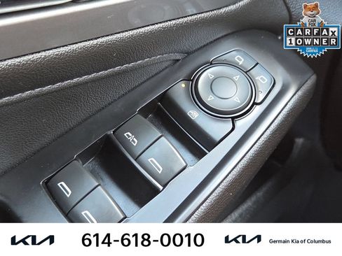 Used 2022 Chevrolet Traverse LT w/ LPO, Blackout Package AWD/4WD image 25