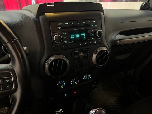 Used 2014 Jeep Wrangler Sport w/ Quick Order Package 23S image 21