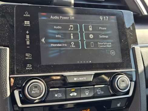 Used 2018 Honda Civic EX-L image 19