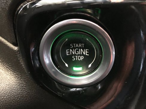 Certified 2024 Chevrolet Silverado 1500 High Country image 28