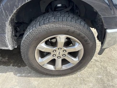 Used 2021 Ford F150 XLT w/ Equipment Group 302A High AWD/4WD image 6