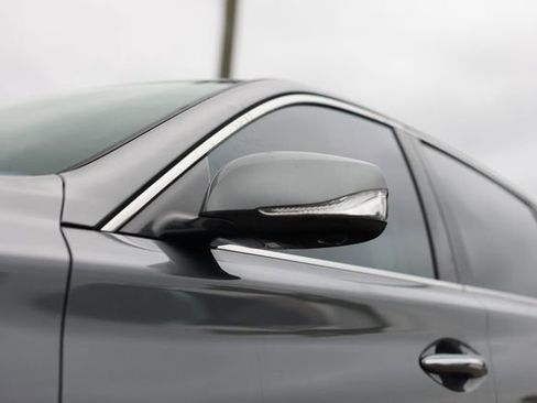 Used 2015 INFINITI Q50 4dr Sedan RWD w/ Technology Package image 40