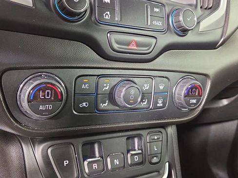 Used 2020 GMC Terrain SLT FWD image 19