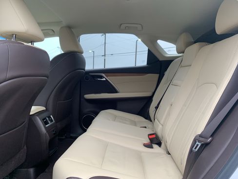 Used 2019 Lexus RX 350 FWD w/ Navigation Package image 32