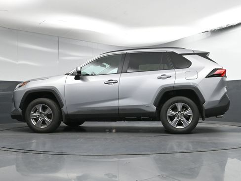 Used 2024 Toyota RAV4 LE image 29