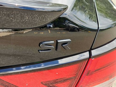 Used 2023 Nissan Sentra SR w/ Midnight Edition Package FWD image 29