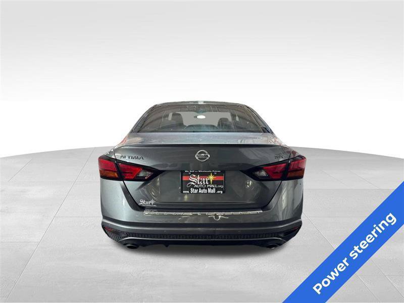 Used 2020 Nissan Altima 2.5 SR FWD image 6
