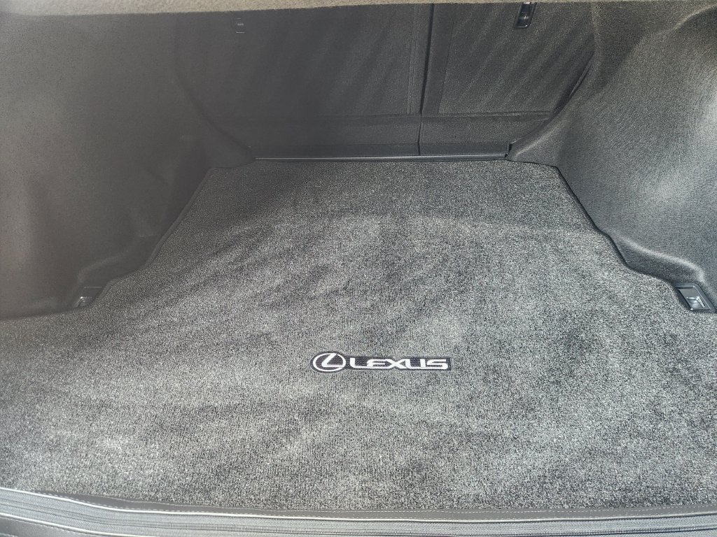 Certified 2024 Lexus IS 300 w/ Comfort Package RWD image 33