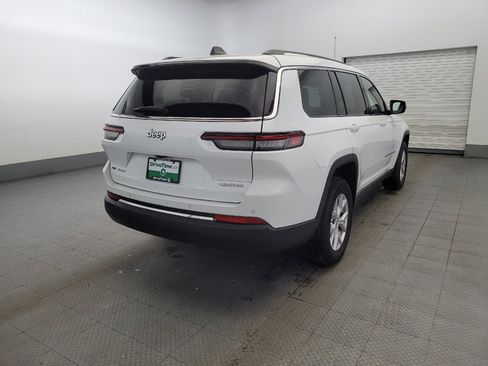Used 2022 Jeep Grand Cherokee L Limited AWD/4WD image 9