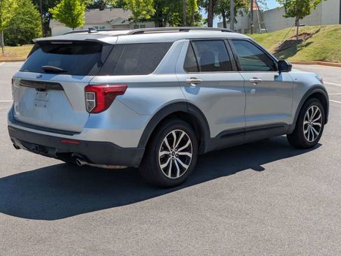 Used 2022 Ford Explorer ST-Line w/ Class IV Trailer Tow Package image 4