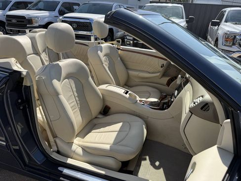 Used 2007 Mercedes-Benz CLK 350 Cabriolet image 15