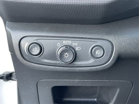 Used 2023 Chevrolet TrailBlazer RS image 24