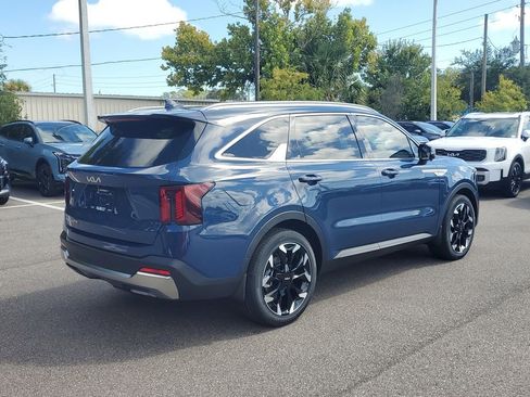 New 2026 Kia Sorento SX image 8
