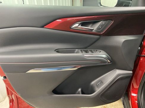 New 2026 Chevrolet Traverse Z71 w/ Driver Confidence Package image 32