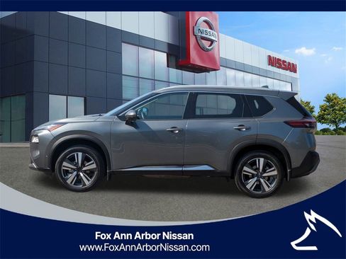 Certified 2022 Nissan Rogue SL w/ SL Premium Package image 2