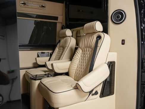 Used 2020 Mercedes-Benz Sprinter 3500 image 45