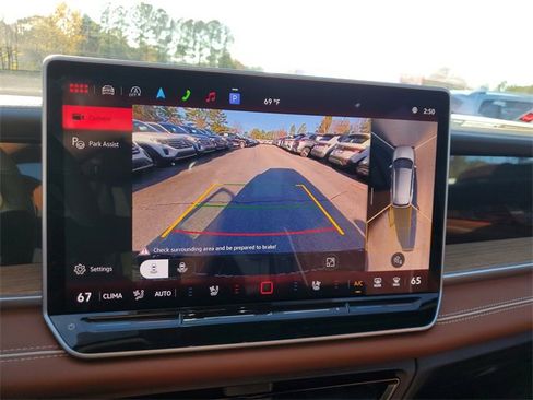 New 2026 Volkswagen Tiguan SEL R-Line image 23