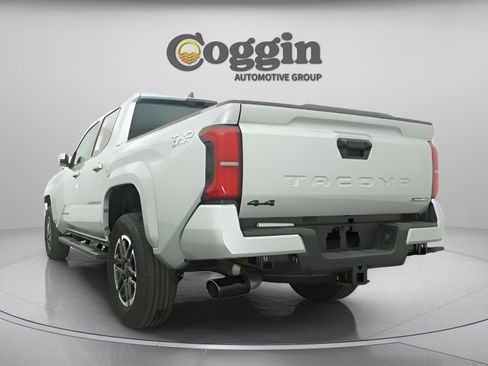 New 2025 Toyota Tacoma TRD Sport AWD/4WD image 15