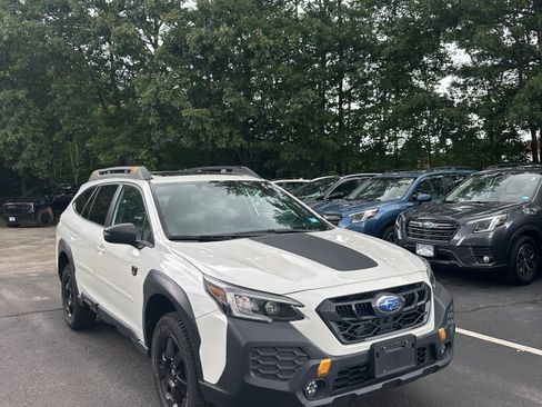 Used 2024 Subaru Outback Wilderness AWD/4WD image 3